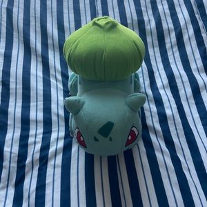 Pokémon Bulbasaur Plushie 2017 Free Shipping Ships within 24 hrs
